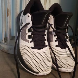 Nike air precision 2 Basketball Shoes